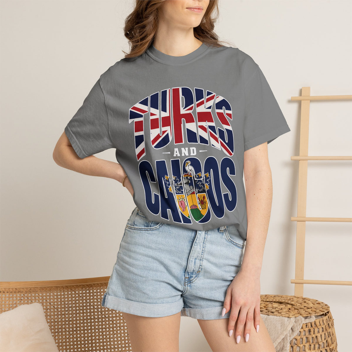 Turks and Caicos Flag Graphic T-Shirt (M)