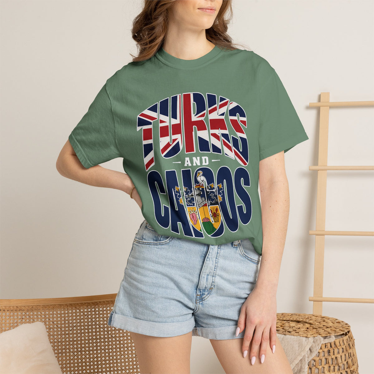 Turks and Caicos Flag Graphic T-Shirt (M)